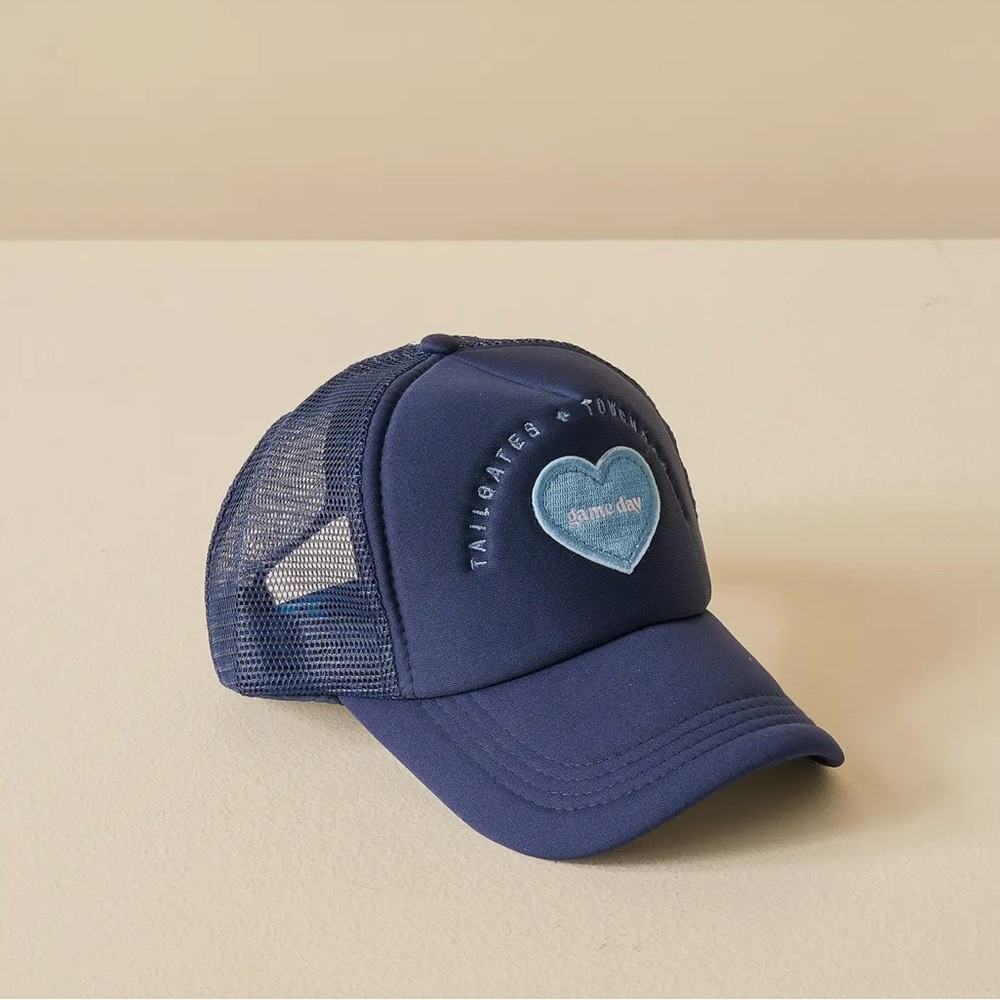 NWT Navy Blue Tailgates & Touchdowns Game Day Trucker Hat